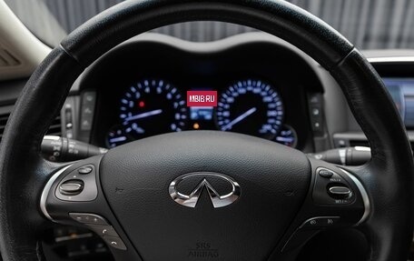 Infiniti Q70 I, 2015 год, 2 790 000 рублей, 12 фотография