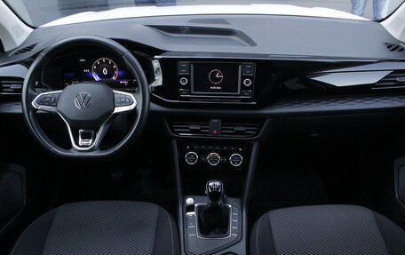 Volkswagen Taos, 2022 год, 2 245 000 рублей, 7 фотография