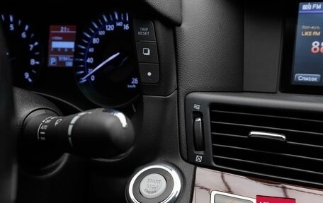 Infiniti Q70 I, 2015 год, 2 790 000 рублей, 25 фотография