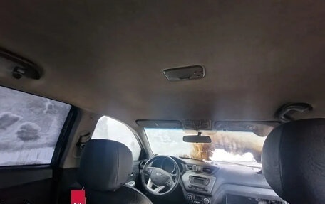 KIA Rio III рестайлинг, 2013 год, 200 000 рублей, 26 фотография