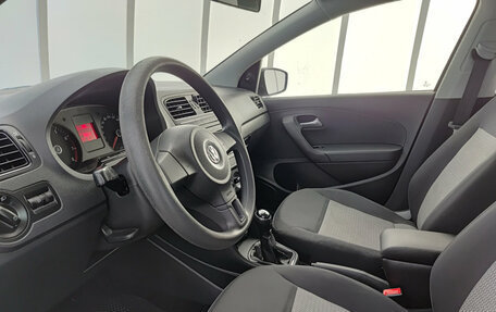 Volkswagen Polo VI (EU Market), 2012 год, 550 000 рублей, 20 фотография