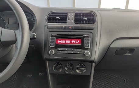 Volkswagen Polo VI (EU Market), 2012 год, 550 000 рублей, 19 фотография