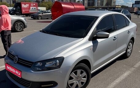 Volkswagen Polo VI (EU Market), 2014 год, 890 000 рублей, 1 фотография