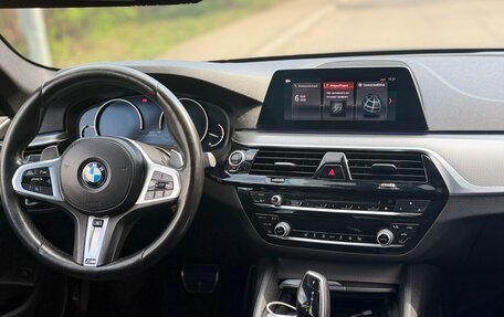 BMW 5 серия, 2019 год, 2 450 000 рублей, 9 фотография