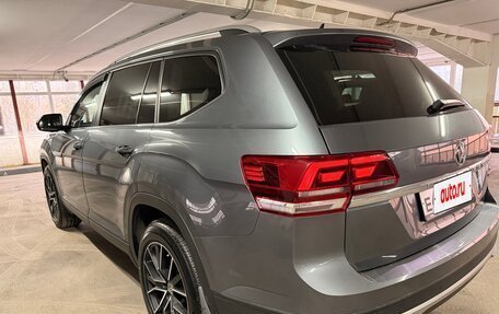 Volkswagen Teramont I, 2018 год, 3 650 000 рублей, 4 фотография