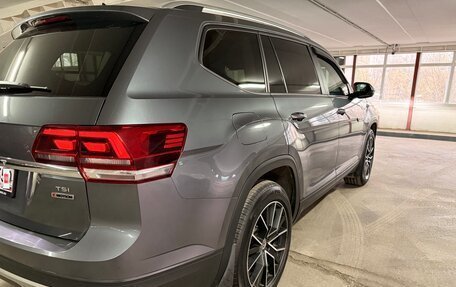 Volkswagen Teramont I, 2018 год, 3 650 000 рублей, 3 фотография
