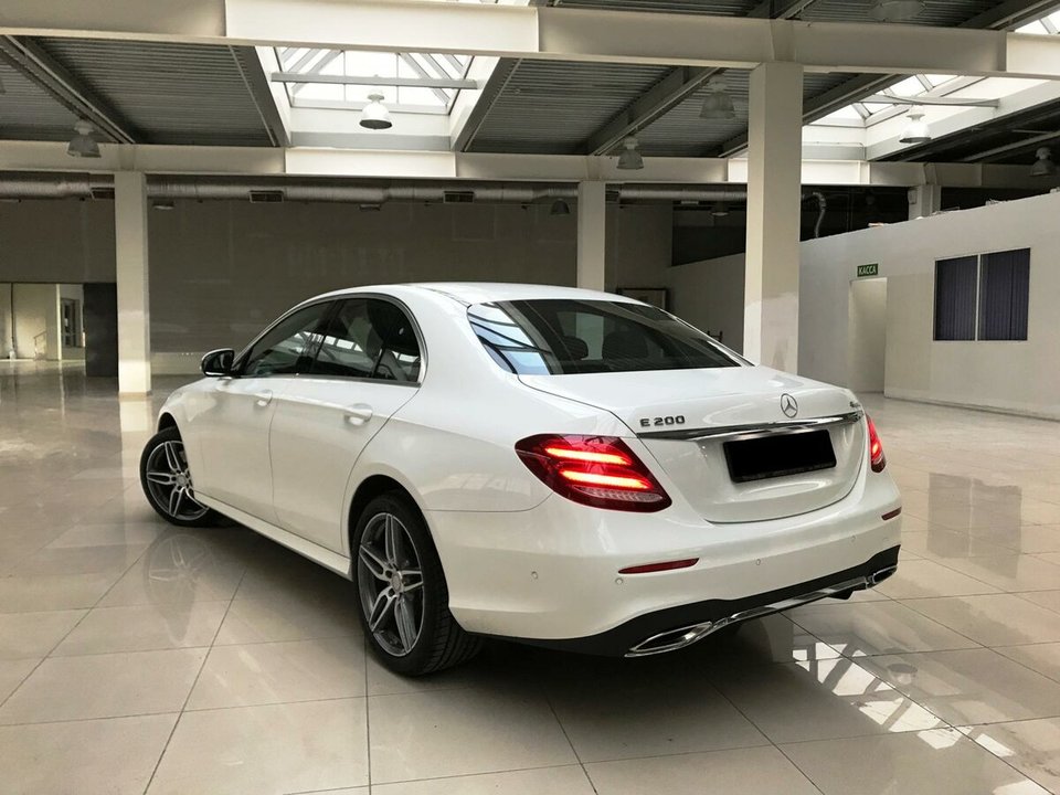 Mercedes-Benz E-Класс W213, 2017 год, 1 000 000 рублей, 1 фотография