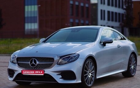 Mercedes-Benz E-Класс, 2017 год, 4 700 000 рублей, 1 фотография