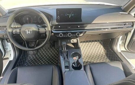 Honda Civic, 2021 год, 2 150 000 рублей, 16 фотография