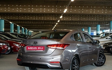 Hyundai Solaris II рестайлинг, 2018 год, 1 399 000 рублей, 3 фотография
