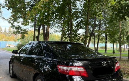 Toyota Camry, 2006 год, 1 050 000 рублей, 10 фотография
