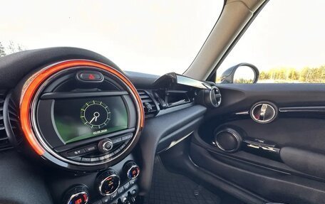 MINI Hatch, 2014 год, 11 фотография