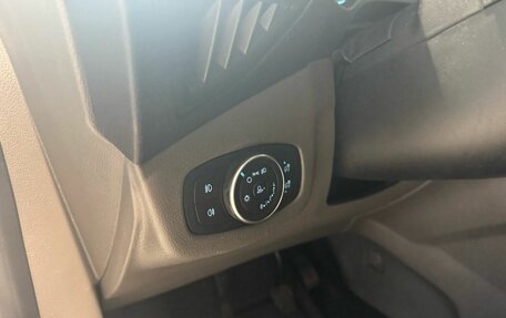Ford Tourneo Connect II рестайлинг, 2020 год, 1 999 000 рублей, 10 фотография