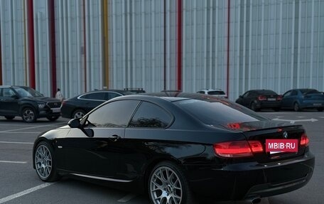 BMW 3 серия, 2009 год, 1 290 000 рублей, 12 фотография