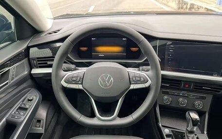 Volkswagen Passat B8 рестайлинг, 2022 год, 2 110 000 рублей, 8 фотография