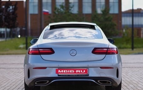 Mercedes-Benz E-Класс, 2017 год, 4 700 000 рублей, 17 фотография