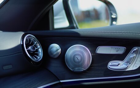 Mercedes-Benz E-Класс, 2017 год, 4 700 000 рублей, 36 фотография
