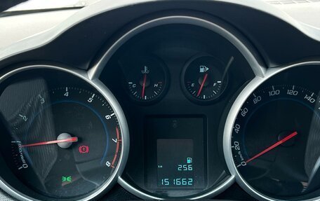 Chevrolet Cruze II, 2014 год, 782 000 рублей, 10 фотография