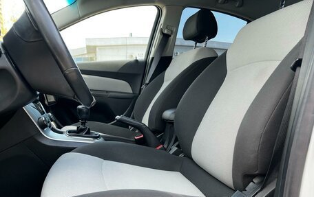 Chevrolet Cruze II, 2014 год, 782 000 рублей, 7 фотография