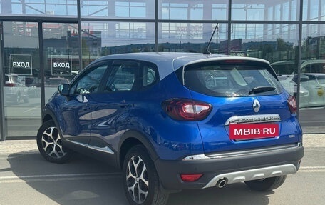 Renault Kaptur I рестайлинг, 2021 год, 1 821 000 рублей, 5 фотография