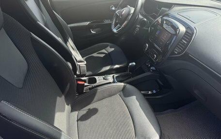 Renault Kaptur I рестайлинг, 2021 год, 1 821 000 рублей, 14 фотография