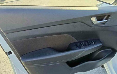 Hyundai Solaris II рестайлинг, 2018 год, 1 269 995 рублей, 9 фотография