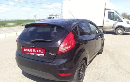Ford Fiesta, 2010 год, 700 000 рублей, 3 фотография