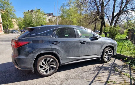 Lexus RX IV рестайлинг, 2017 год, 4 500 000 рублей, 2 фотография