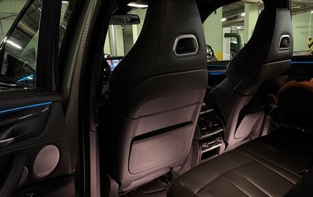 BMW X5 M, 2018 год, 5 700 000 рублей, 12 фотография