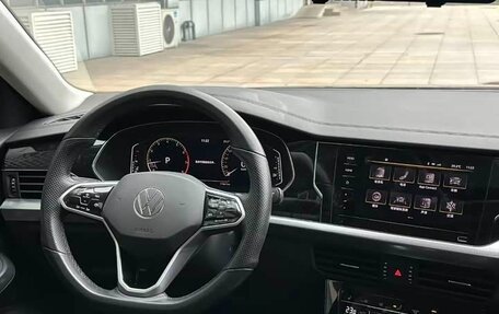 Volkswagen Passat B8 рестайлинг, 2022 год, 2 240 000 рублей, 8 фотография