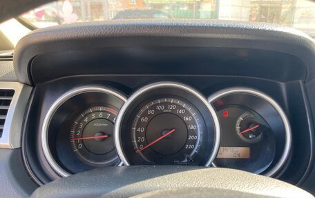 Nissan Tiida, 2010 год, 675 000 рублей, 7 фотография