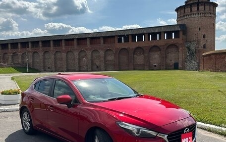 Mazda Axela, 2019 год, 1 650 000 рублей, 2 фотография
