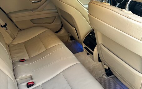 BMW 5 серия, 2012 год, 1 850 000 рублей, 16 фотография