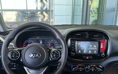 KIA Soul III, 2019 год, 1 790 000 рублей, 11 фотография