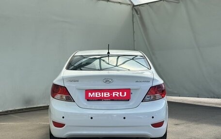 Hyundai Solaris II рестайлинг, 2013 год, 740 000 рублей, 6 фотография