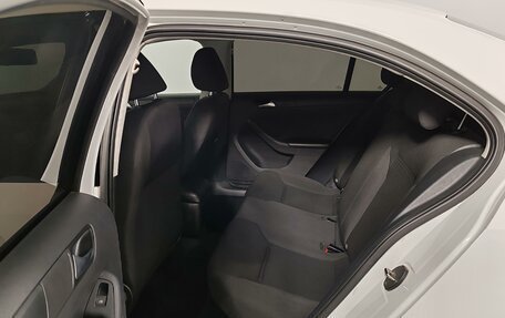 Volkswagen Jetta VI, 2016 год, 1 089 000 рублей, 12 фотография