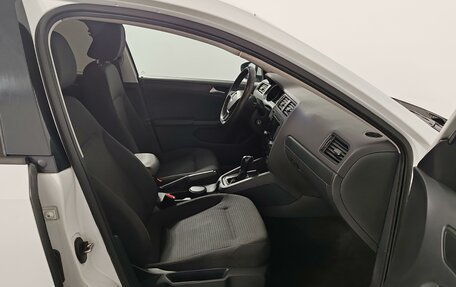 Volkswagen Jetta VI, 2016 год, 1 089 000 рублей, 19 фотография