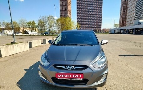 Hyundai Solaris II рестайлинг, 2013 год, 790 000 рублей, 1 фотография