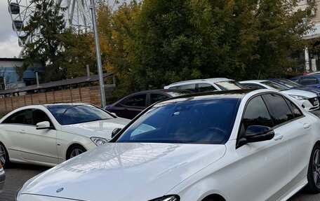 Mercedes-Benz C-Класс, 2017 год, 1 995 000 рублей, 2 фотография