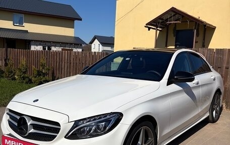 Mercedes-Benz C-Класс, 2017 год, 1 995 000 рублей, 3 фотография