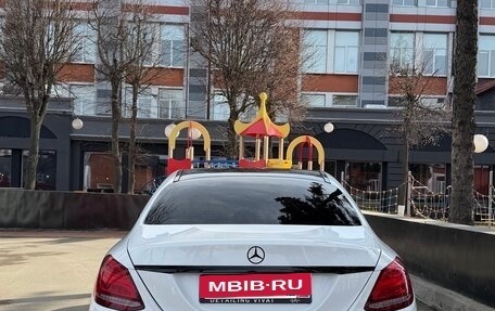 Mercedes-Benz C-Класс, 2017 год, 1 995 000 рублей, 5 фотография