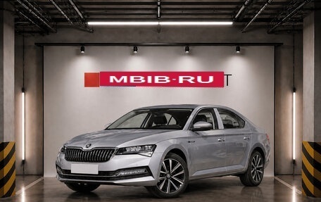 Skoda Superb III рестайлинг, 2026 год, 2 640 000 рублей, 1 фотография