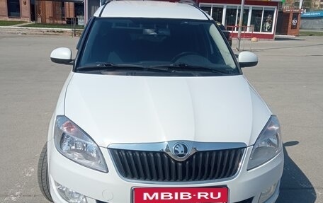 Skoda Roomster, 2014 год, 688 888 рублей, 3 фотография