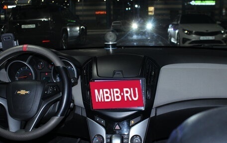 Chevrolet Cruze II, 2013 год, 800 000 рублей, 6 фотография