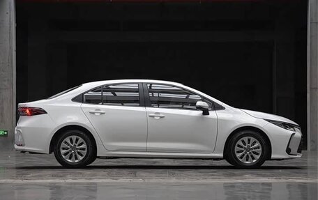 Toyota Corolla, 2022 год, 1 710 000 рублей, 4 фотография