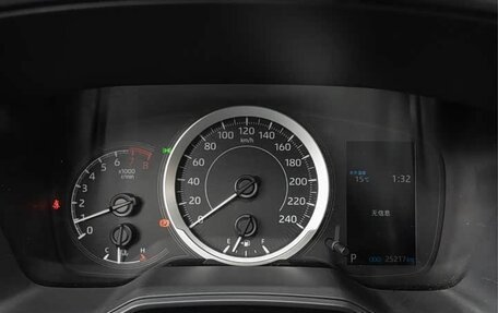 Toyota Corolla, 2022 год, 1 710 000 рублей, 13 фотография