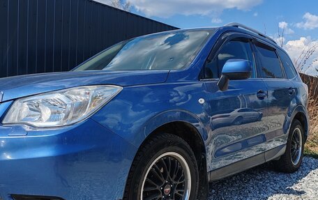 Subaru Forester, 2014 год, 1 390 000 рублей, 2 фотография