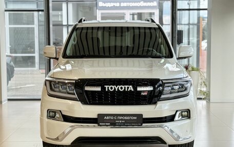 Toyota Land Cruiser 200, 2015 год, 4 700 000 рублей, 2 фотография