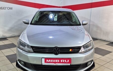 Volkswagen Jetta VI, 2011 год, 770 000 рублей, 2 фотография