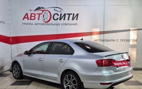 Volkswagen Jetta VI, 2011 год, 770 000 рублей, 5 фотография